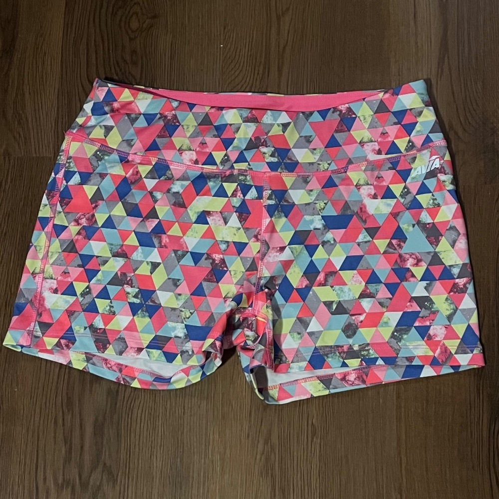 Avia Bright Print Athletic/Workout Shorts Size Medium